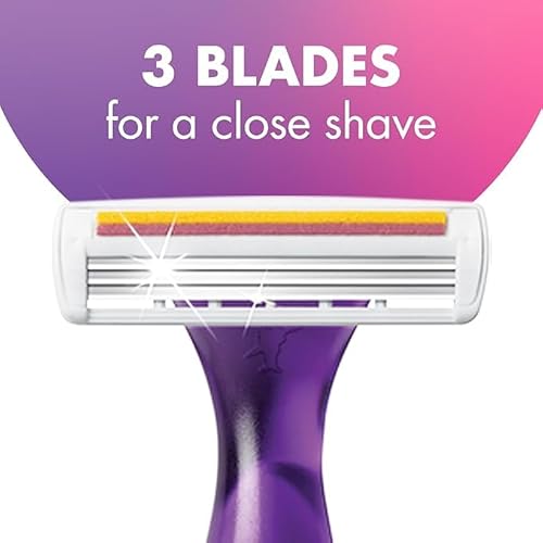 Gillette Venus Smooth Razor for Women, Includes 1 Reusable Razor Handle + 2 Count 3-Bladed Refills, Ergonomic Soft Grip Handle