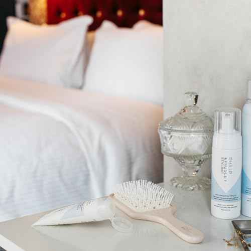 Philip Kingsley Vented Paddle Hair Brush for Detangling, Blow Drying, Straightening and Styling Long, Thick, Fine, Straight Hair, Anti-Static Brushes