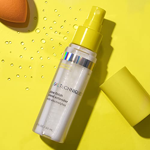Real Techniques Sponge+ Makeup Setting Spray for Face, Hydrating with Vitamin C + Electrolytes, Makeup Sponge Mist, For Setting, Freshening, and Blending, Longer Lasting Makeup, 2 fl oz Spray Bottle