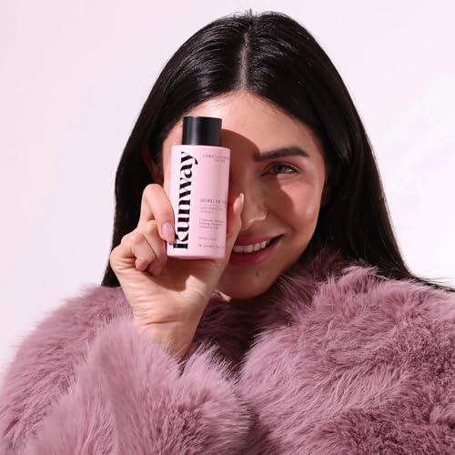 Behind the Scenes Face Essence - Hydrating Face Serum with Prebiotic Microalgae, Ginseng, Niacinamide - Bioactive Facial Essence Skin Care for Barrier Repair, Radiance - 100 ml / 3.4 fl oz