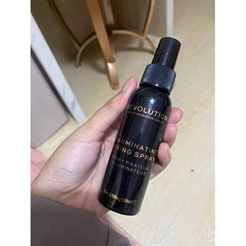 Makeup Revolution Sport Fix Fixing Spray, Fit & Flawless, for Long Lasting Makeup, Vegan & Cruelty-Free, 3.38 Fl Oz