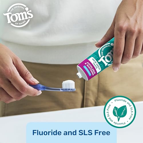 Tom's of Maine Fluoride-Free Whitening Toothpaste, Peppermint 2-Pack (5.5 oz)