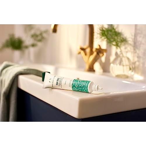 The Body Shop Tea Tree In-Control Hydrator, For Oily, Blemished Skin, Vegan, 1.35 Fl Oz