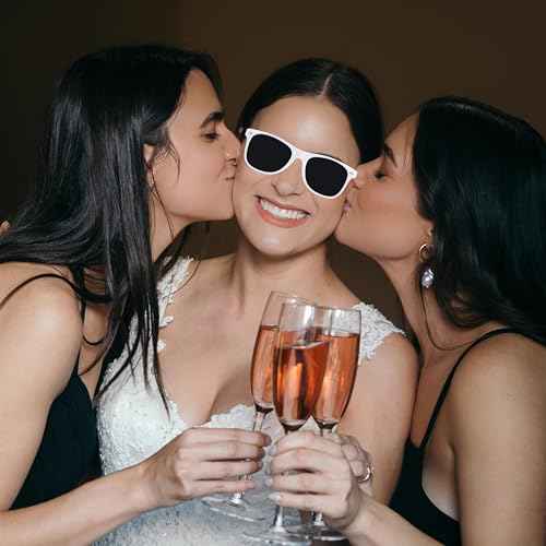 18pcs Bridesmaid Scrunchies Proposal Gifts Bachelorette Hair Claws Clips Girls heart sunglasses for Wedding Party Favors(White&Green)