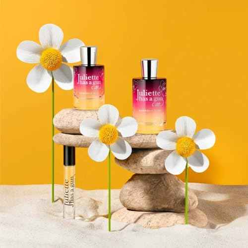 Juliette Has A Gun Magnolia Bliss Eau De Parfum ? Floral, Fruity & Fresh Women's Fragrance