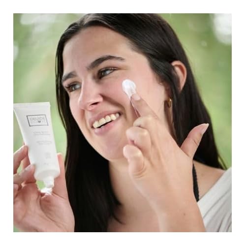 BioLove One-Step Exfoliating Cleanser Gentle Face Wash Care Women For Removing Dead Skin Cells &Impurities Natural Care,Organic Formula Exfoliating Cleanser Lavender,50 g (1.7 oz Size Made in Canada