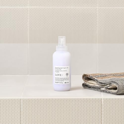 Davines LOVE Smoother Hair Milk - Anti-Frizz Leave-On for Coarse Hair