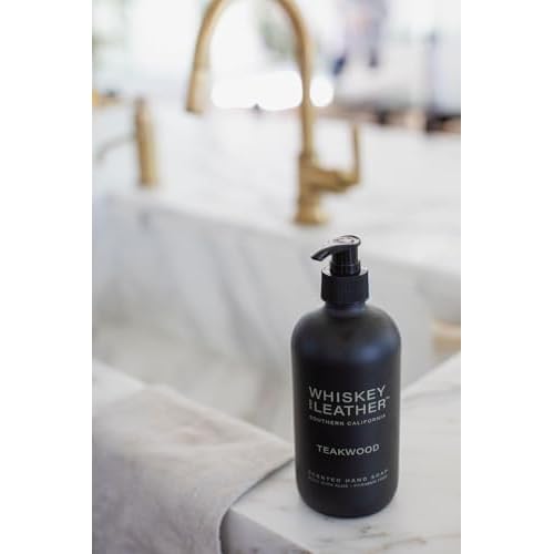 Teakwood - Scented Liquid Hand Soap - Moisturizing Hand Soap - Made with Aloe - Paraben Free - 15.7 oz