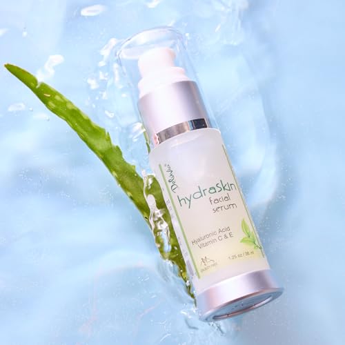 Deluvia Vitamin C Serum for Face, Hyaluronic Acid Facial Serum, Hydrating Serum with Moisturizing Vitamin E & Organic Aloe Vera for Sensitive and Dry Skin