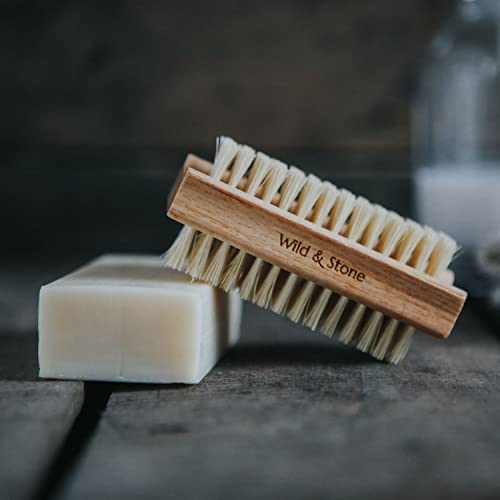 Natural Wooden Nail Brush with Sisal Bristles - Plastic-Free