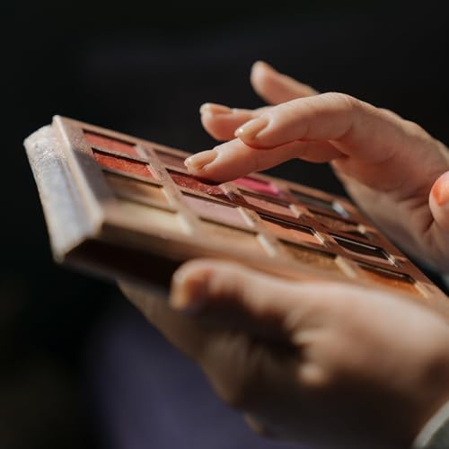 NICENEEDED 100PCS Empty Metal Eyeshadow Pans for DIY Makeup