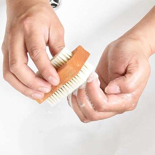 2Pcs Bamboo Nail Brush Set for Cleaning Fingernails & Toenails