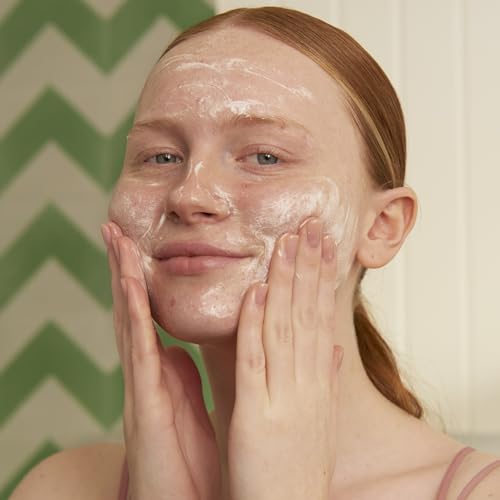 The Body Shop Tea Tree Skin Clearing Foaming Cleanser ? Purifying Face Wash For Oily, Blemished Skin ? Vegan ? 4.2 Fl Oz - Packaging May Vary