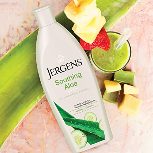 Jergens Soothing Aloe Refreshing Moisturizer, Aloe Vera, 10 oz, Illuminating Hydralucence Blend, with Cucumber Extract, Dermatologist Tested