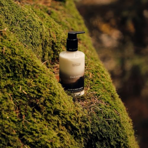 Scottish Fine Soaps Oakmoss Hand & Body Lotion 300ml