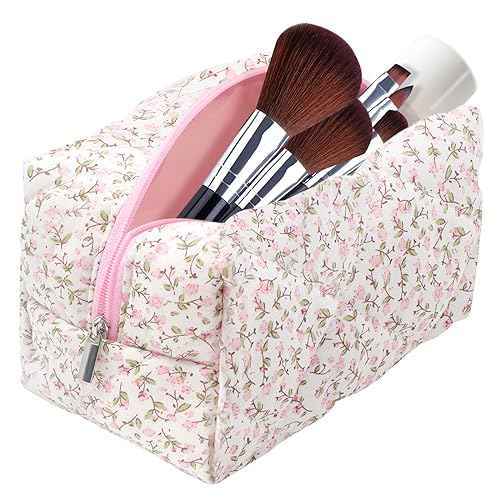 Cotton Quilted Makeup Bag, Cute Pouch Toiletry Bag Cosmetic Bag Quilted Floral Organizer Bag Travel Coquette Aesthetic Portable Storage Zipper Purse for Women (Pink)