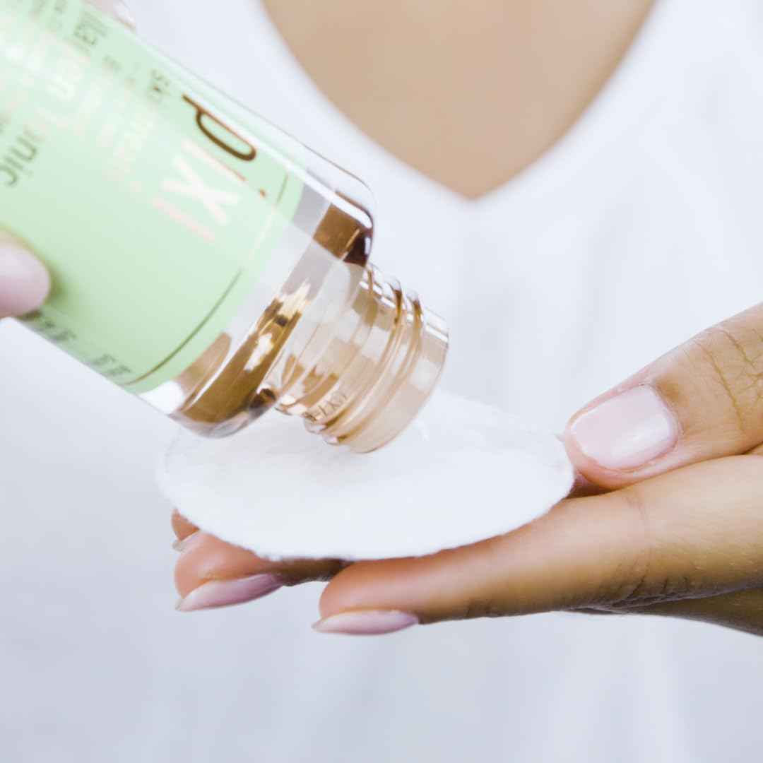 Pixi Botanical Collagen Tonic, Volumizing & Hydrating Toner, Enhanced with Peptides & Botanicals to Firm & Revitalize, Alcohol-Free Daily Moisturizing Toner, 250 ml / 8.5fl oz