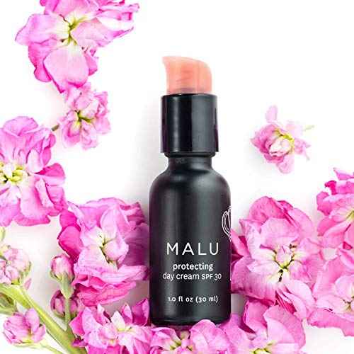 Honua Skincare, Malu Protecting Day Cream with Reef-Safe SPF30 Mineral Zinc Oxide for Broad Spectrum, non-whitening sun protection