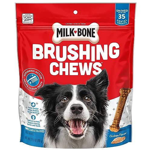 Milk-Bone Original Brushing Chews, 35 Small/Medium Daily Dental Dog Treats Scrubbing Action Helps Clean Teeth