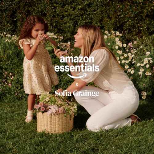 Amazon Essentials x Sofia Grainge Women's Quilted Makeup Toiletry Bag