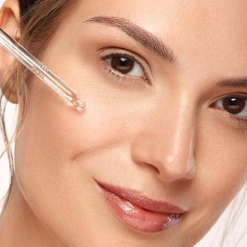 Eveline Cosmetics Face Therapy Intensive Hydrating Serum with 2% Sodium Hyaluronate Complex, Gluconolactone, and Vitamin B5