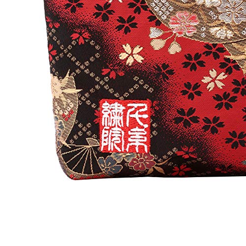 Brocade zipper pouch, lined with Nishijin brocade, size M. (Beniogizakura)
