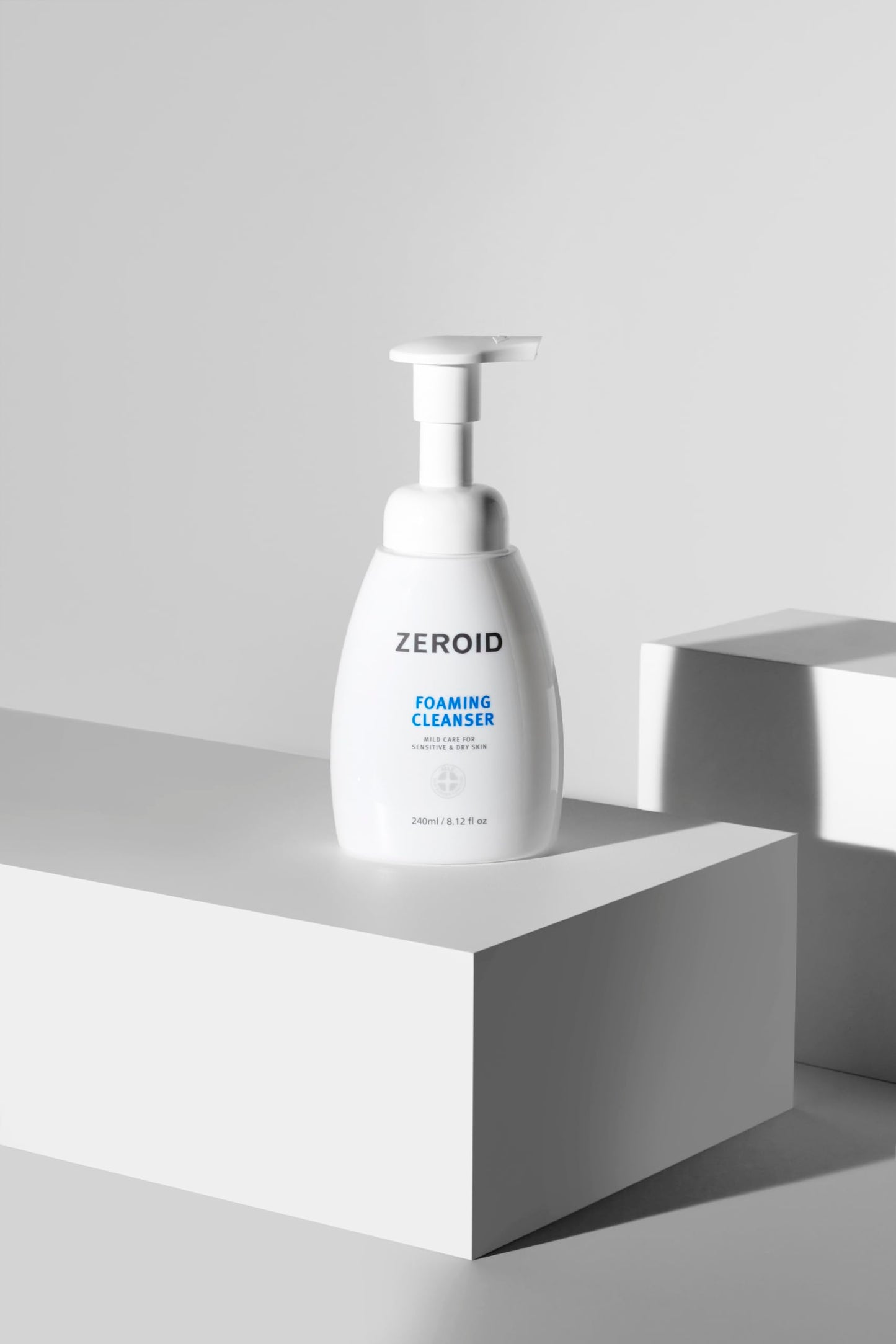 ZEROID Korean Dermocosmetic Foaming Cleanser Mild Care for Senstive & Dry Skin (240 mL)