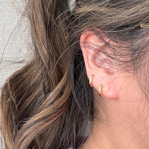 Small Hoop Earrings for Women, Dainty 14K Gold Plated Huggie Hoop Earrings Hypoallergenic Lightweight Cartilage Earrings Set for Multiple Piercings for Sensitive (7mm Gold)