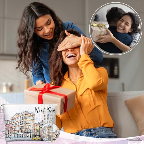 18 Set New York Souvenirs Gifts Bulk City Cosmetic Bag Nyc Makeup Mirrors Souvenirs from USA Women New York Makeup Bag Birthday Party Favors Trip Journey Gifts for Friend Sisters