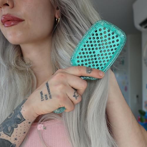 FHI Heat UNbrush Detangling Brush for Pain-Free Brushing on All Wet or Dry Hair Types — Durable DuoFlex Anti-Static Bristles, Lightweight Handle, Vented Hair Brush, Turquoise Green