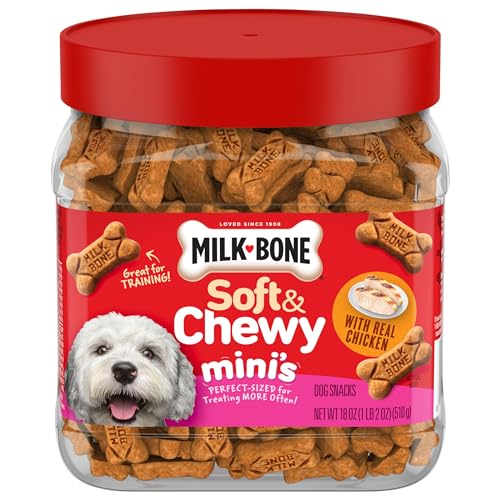 Milk-Bone Winter Pawliday Soft & Chewy Dog Treats, Chicken Recipe, 4.5 Ounce (Pack of 1)