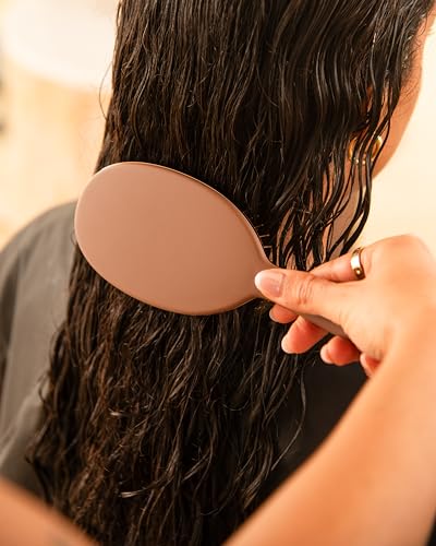 FRAMAR Chocolate Detangler Brush – Wet & Dry Hair