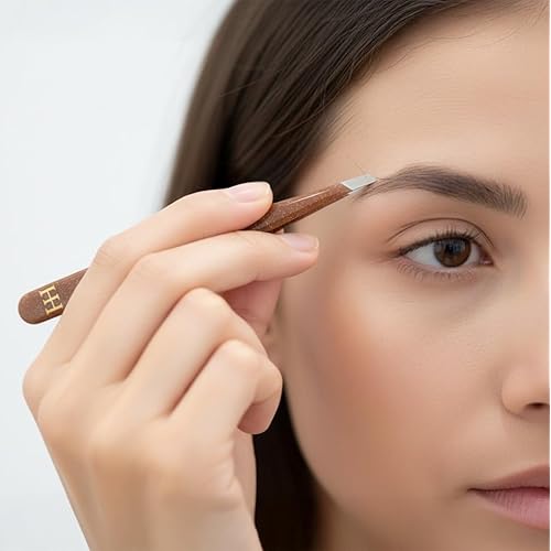HH Tweezer ? Professional Stainless Steel Eyebrow Tweezers with Genuine Leather Case for Makeup & Brow Artists (Brown)