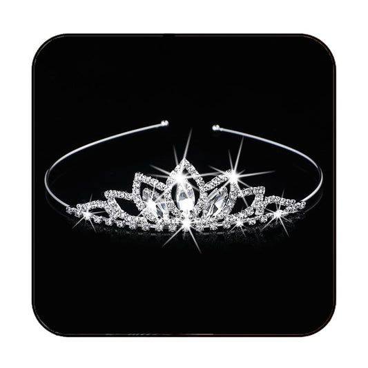 Yean Silver Crystal Tiara Crowns Rhinestone Birthday Crowns Headband Tiaras for Women (Silver)