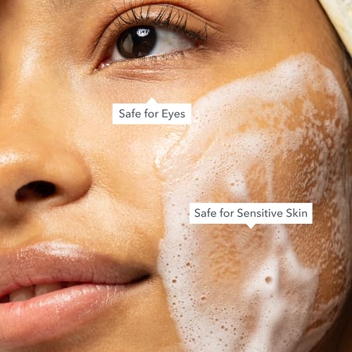 Beekman 1802 Micellar Milk Froth Cleansing Gel - Gently Cleanses & Removes Makeup - Double-Cleanse in 1 - Goat Milk & Golden Sea Moss - Fragrance Free - 1.0 fl. oz - Cruelty Free - Sensitive Skin Safe