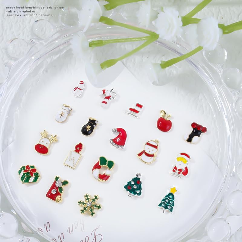 18Pcs Christmas Nail Charms 3D Alloy Nail Art Charms Xmas Tree Nail Gems with Rhinestones Gold Silver Red Green Christmas Nail Charms for Acrylic Nails Supplies for DIY Manicure Nail Art Decorations