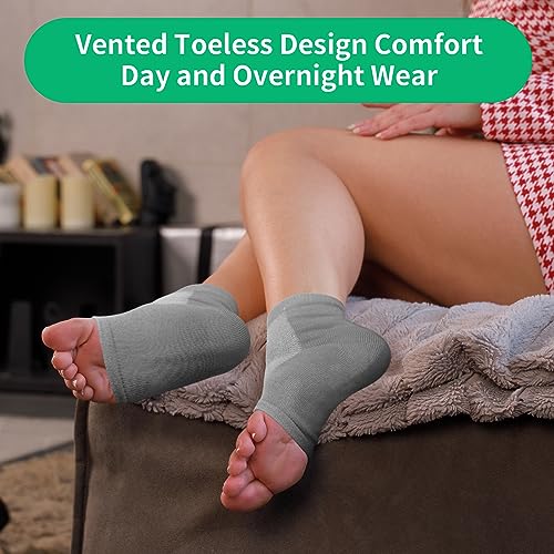Ohtomber Gel Moisturizing Heel Socks for Dry Cracked Feet - 5 Pairs