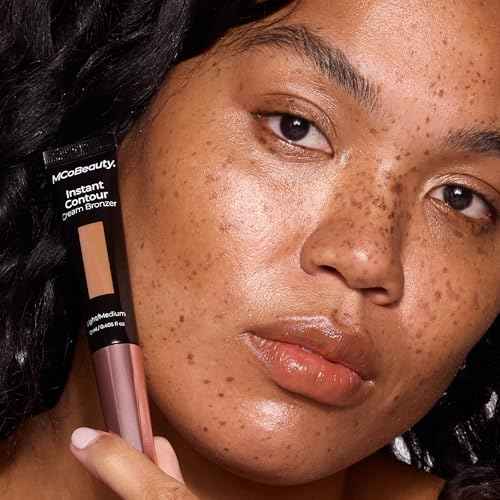 MCoBeauty Instant Contour Cream Bronzer Light to Medium Shade Cream Contour Stick with In-Built Cushion Applicator Concealers & Neutralizing Makeup