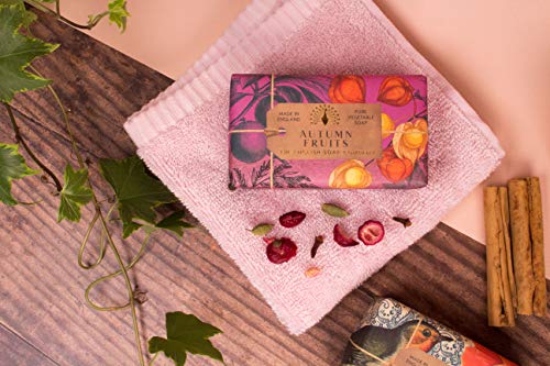 The English Soap Company Anniversary Wrapped Soap Bar, Luxury Lily Shea Butter Soap Bar, Moisturising Soap Bar for Face and Body, Lily of the Valley Scent 190g