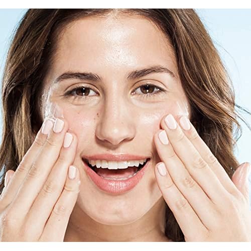 FarmHouse Fresh Kale Water Weightless Moisturizer, 2.5 Fl Oz