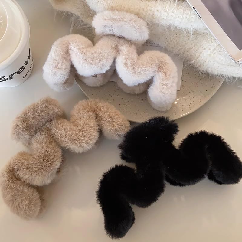 Cute Furry Claw Clips for Curly Hair Elegant Fluffy Plush Faux Fur Large Hair Clip For Thin Long Hair Non-Slip for Women and Girls