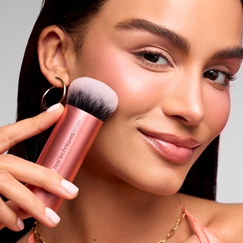 Real Techniques Bubble Blending Brush (Bubble Blending Makeup Brush) for Foundation & Tint
