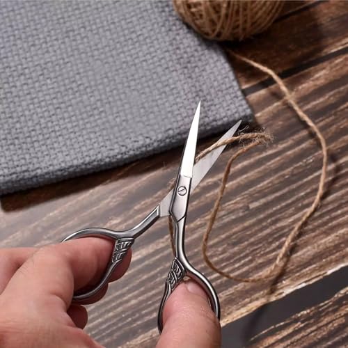 Facial Hair Small Grooming Scissors Tool Kit, Silver Stainless Steel Beauty Grooming Scissors for Men Women, with Synthetic Leather Case, for Beard, Moustache, Eyebrows, Nose, Ear Trimming(2 Pcs)