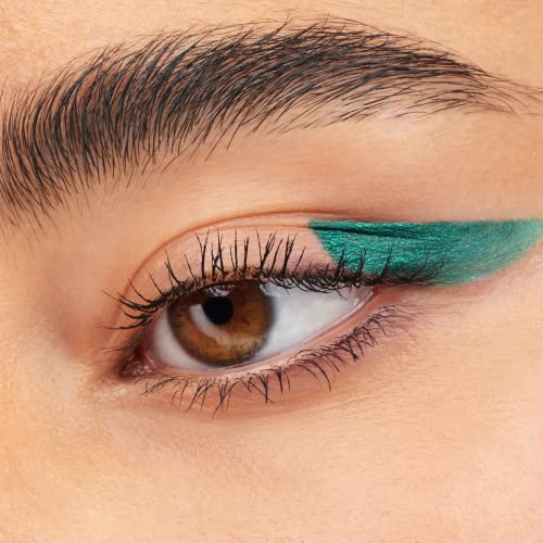 essence | Stay & Play Gel Eyeliners 03 Silky Nude & 07 Emerald Dragon Bundle | Vegan & Cruelty Free