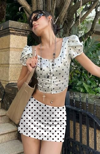 Women's Low Waist Mini Skirt with Built-in Shorts & Pockets