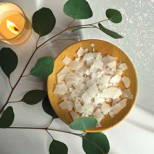 Village Naturals Therapy Muscle Magnesium Bath Flakes, Eucalyptus, Mint & Menthol Scent, 2.5 lbs