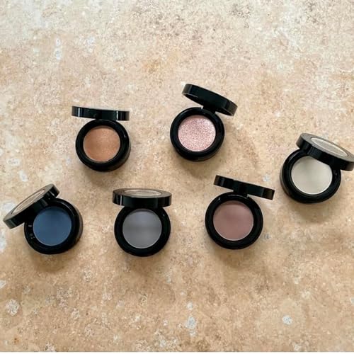 Sandstone Scandinavia White Eyeshadow - Hypoallergenic & Blendable