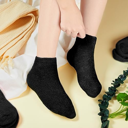 Janmercy Black Aloe Moisturizing Socks 3 Pairs Non-Slip Fuzzy Footwear