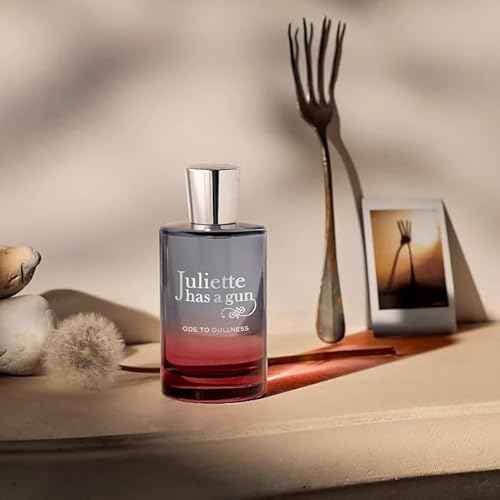 Juliette Has A Gun Ode to Dullness