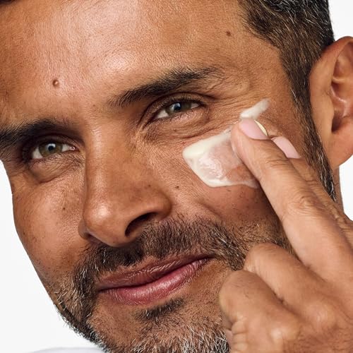 Clinique For Men Moisturizing Face Lotion With Hyaluronic Acid, Urea + Glycerin | Face Moisturizer For Drier Skin Types | Hydrating + Strenghening, 3.4 Fl Oz